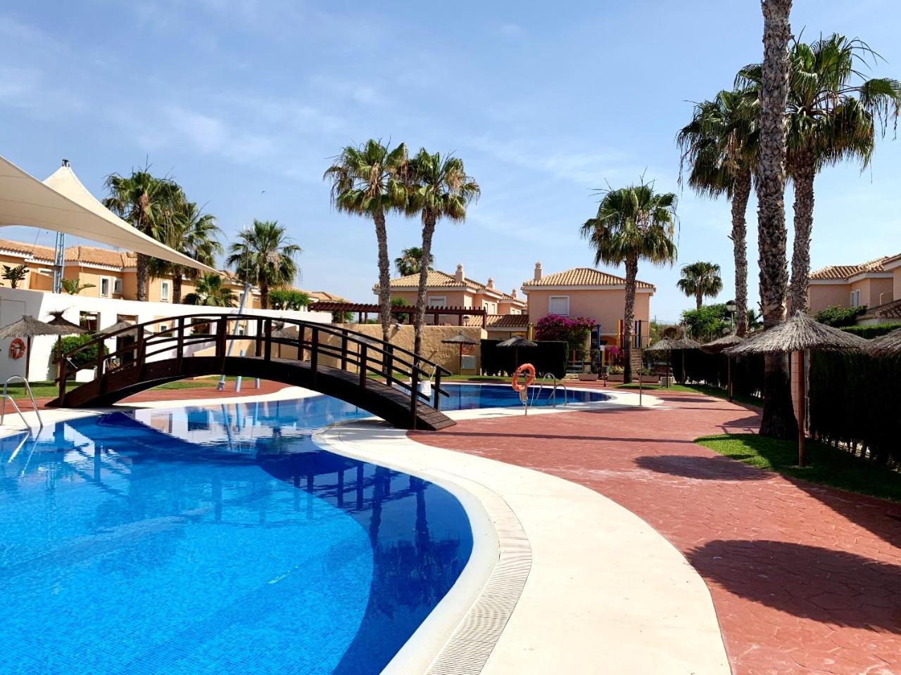 Bahari Marinas - Tu Duplex Con Jardin Privado! Apartment Вера Екстериор снимка