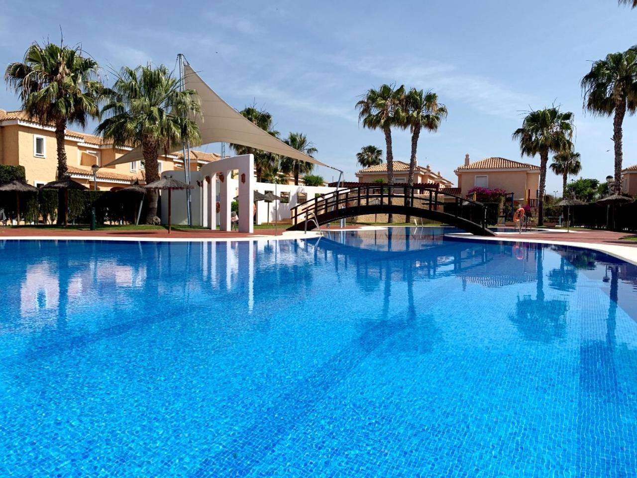 Bahari Marinas - Tu Duplex Con Jardin Privado! Apartment Вера Екстериор снимка